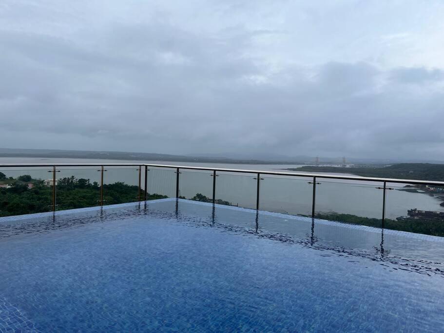 Studio Apt With Rooftop Panoramic Views @ Dabolim Vāsco Da Gāma Exteriér fotografie